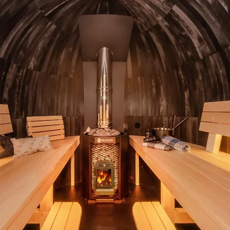 Bernstein Semesterbostad Uckeritz