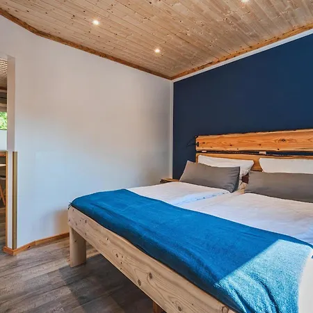 Semesterbostad Bernstein *